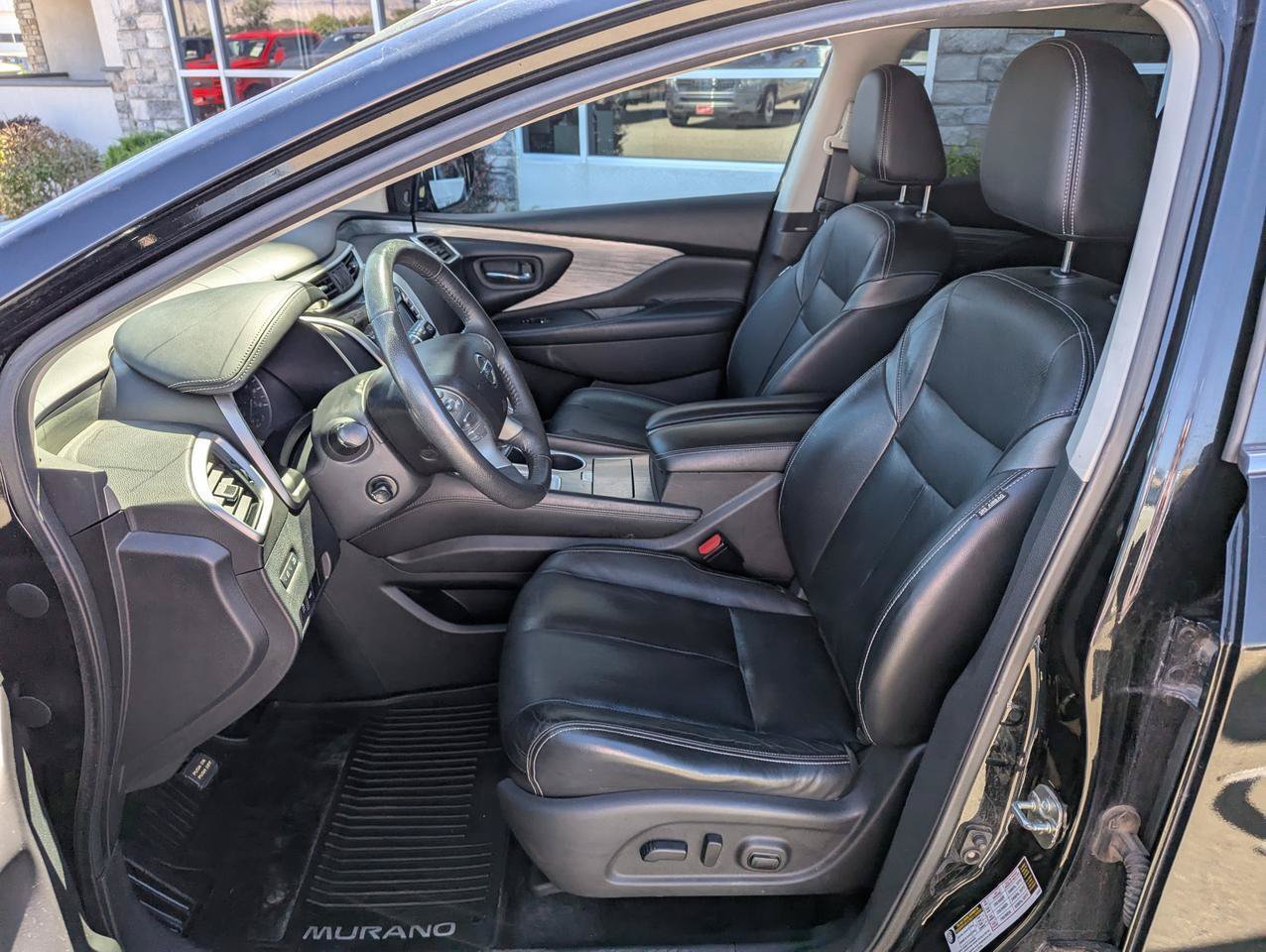 Used 2016 Nissan Murano Platinum w/ Platinum Technology Package AWD/4WD image 11