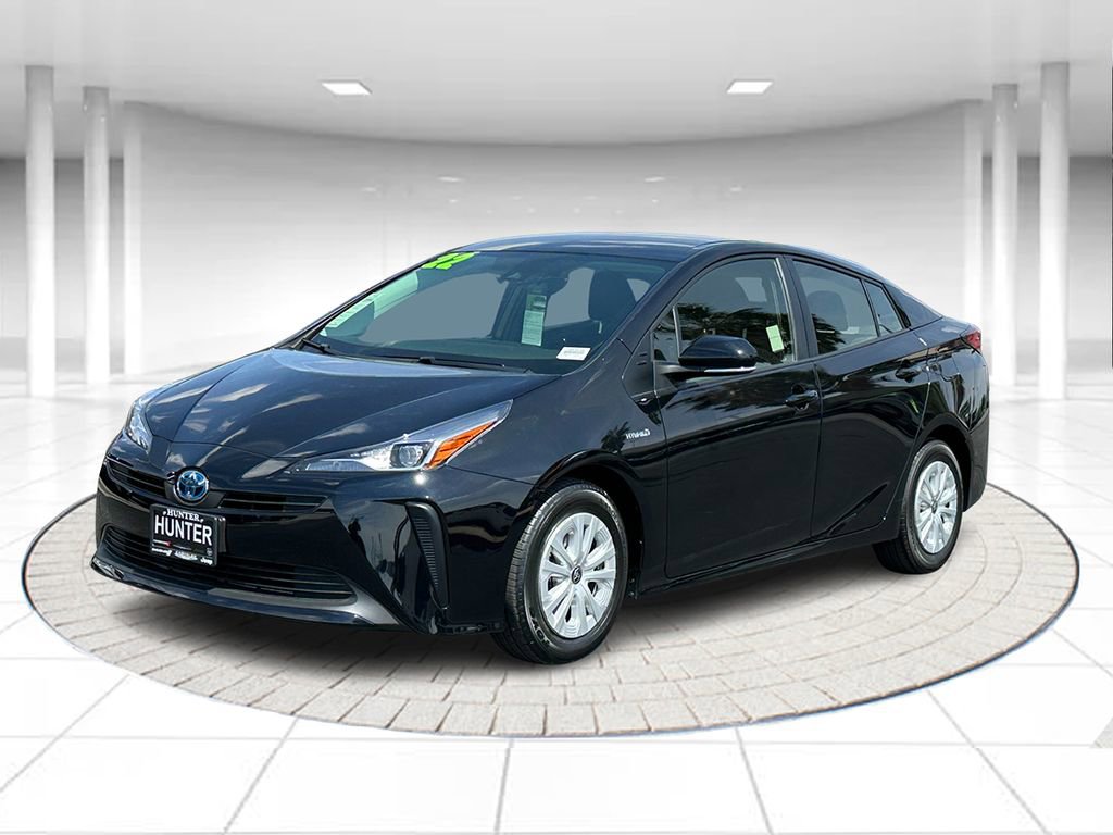 Used 2022 Toyota Prius L Eco image 1