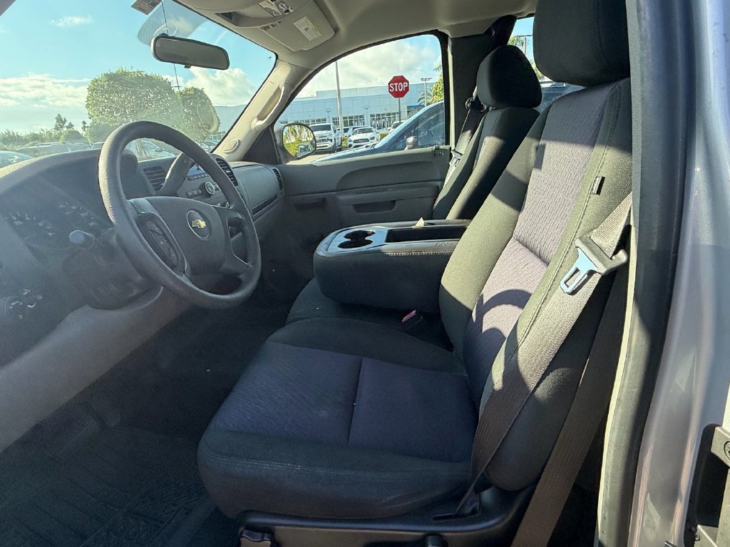 Used 2012 Chevrolet Silverado 1500 W/T RWD image 8