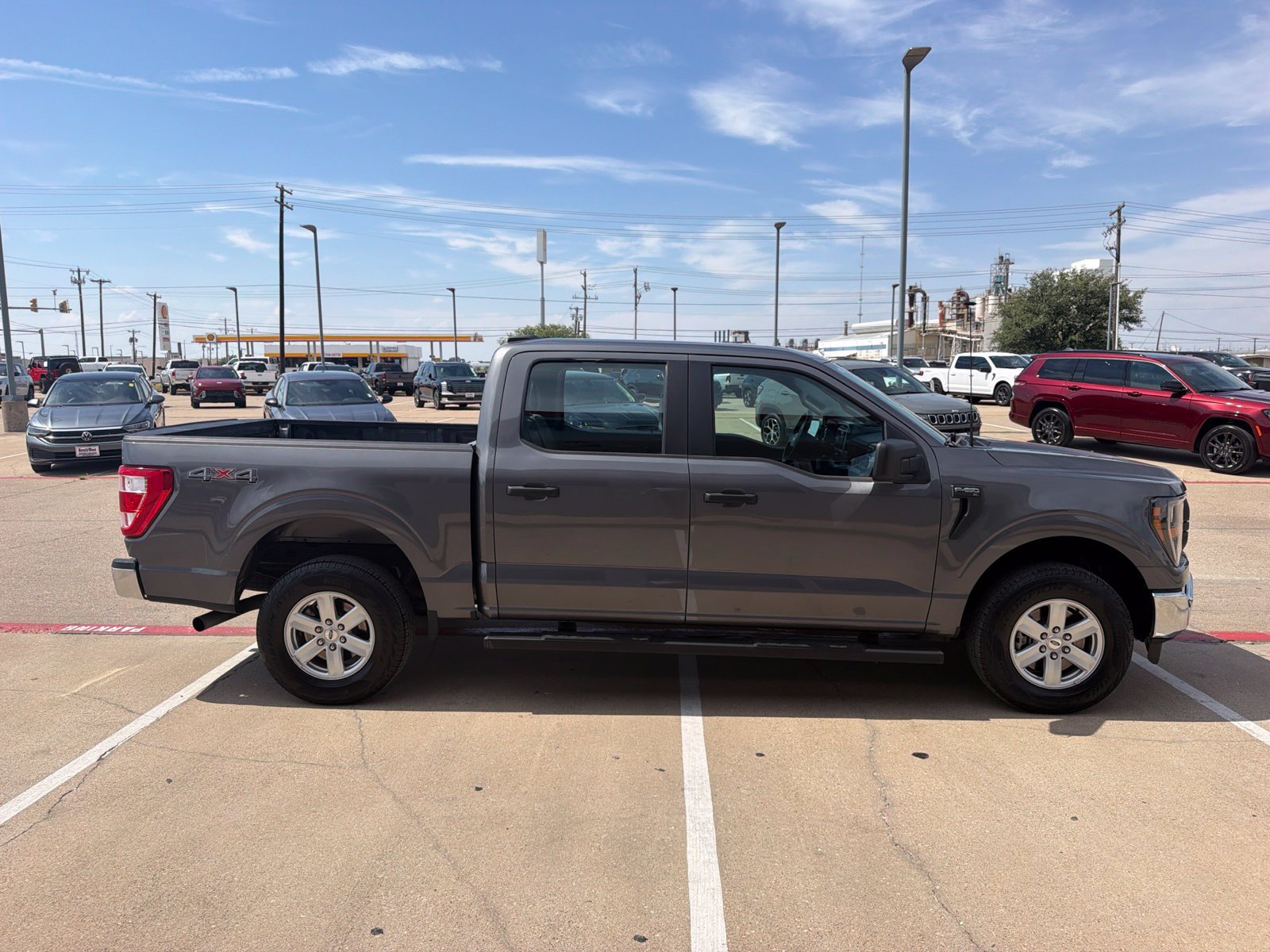 Used 2023 Ford F150 XL w/ XL Chrome Appearance Package AWD/4WD image 4
