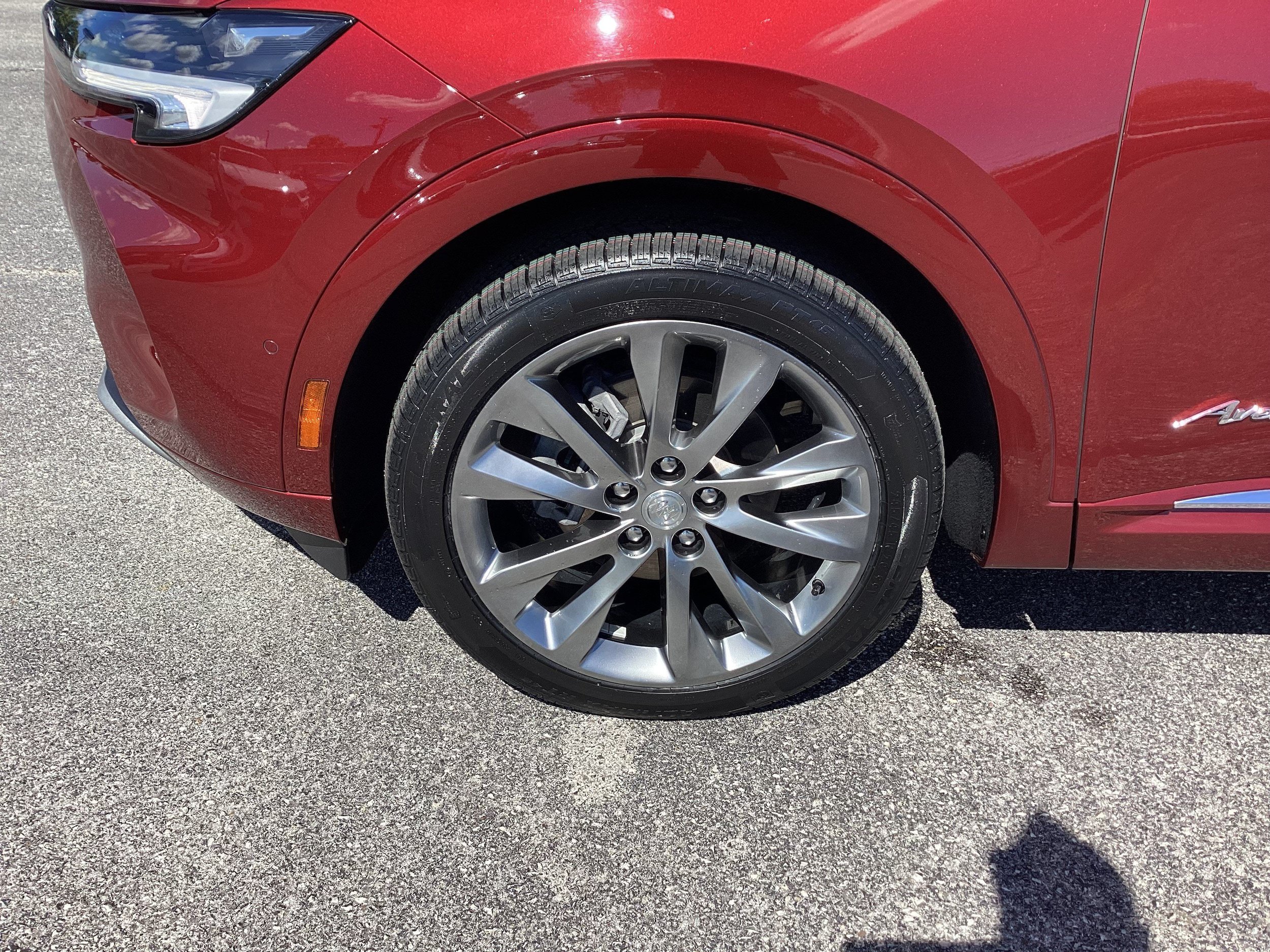 Used 2021 Buick Envision Avenir w/ Technology Package II AWD/4WD image 9