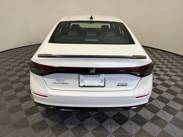 Used 2024 Honda Accord Sport image 5