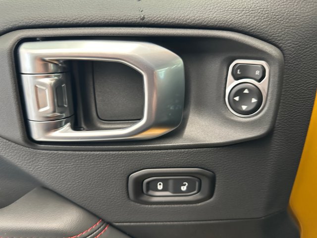 New 2026 Jeep Wrangler Unlimited Rubicon AWD/4WD image 30