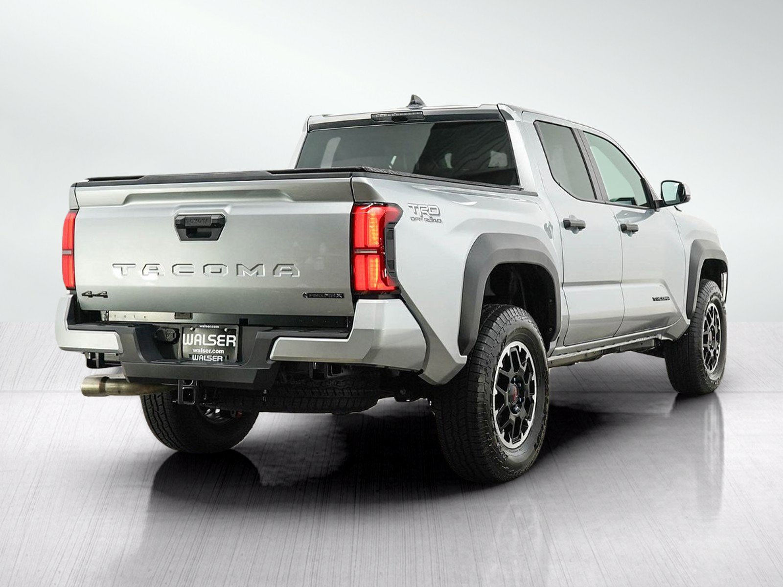 Used 2026 Toyota Tacoma TRD Off-Road AWD/4WD image 5