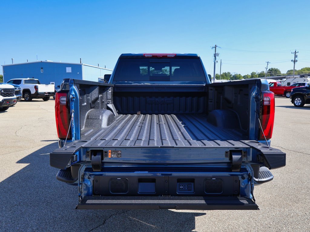 New 2026 GMC Sierra 3500 Denali Ultimate image 9