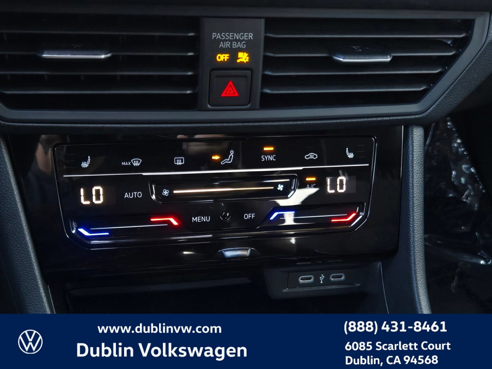 Certified 2025 Volkswagen Jetta Sport FWD image 18