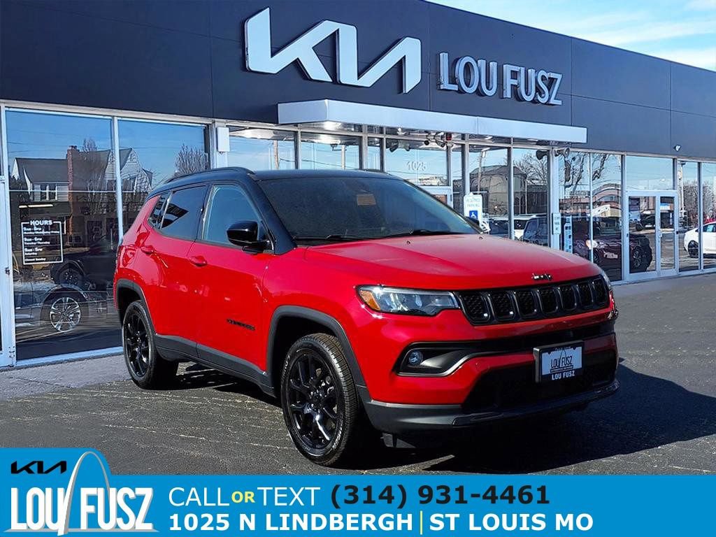 Used 2023 Jeep Compass Altitude w/ Convenience Group