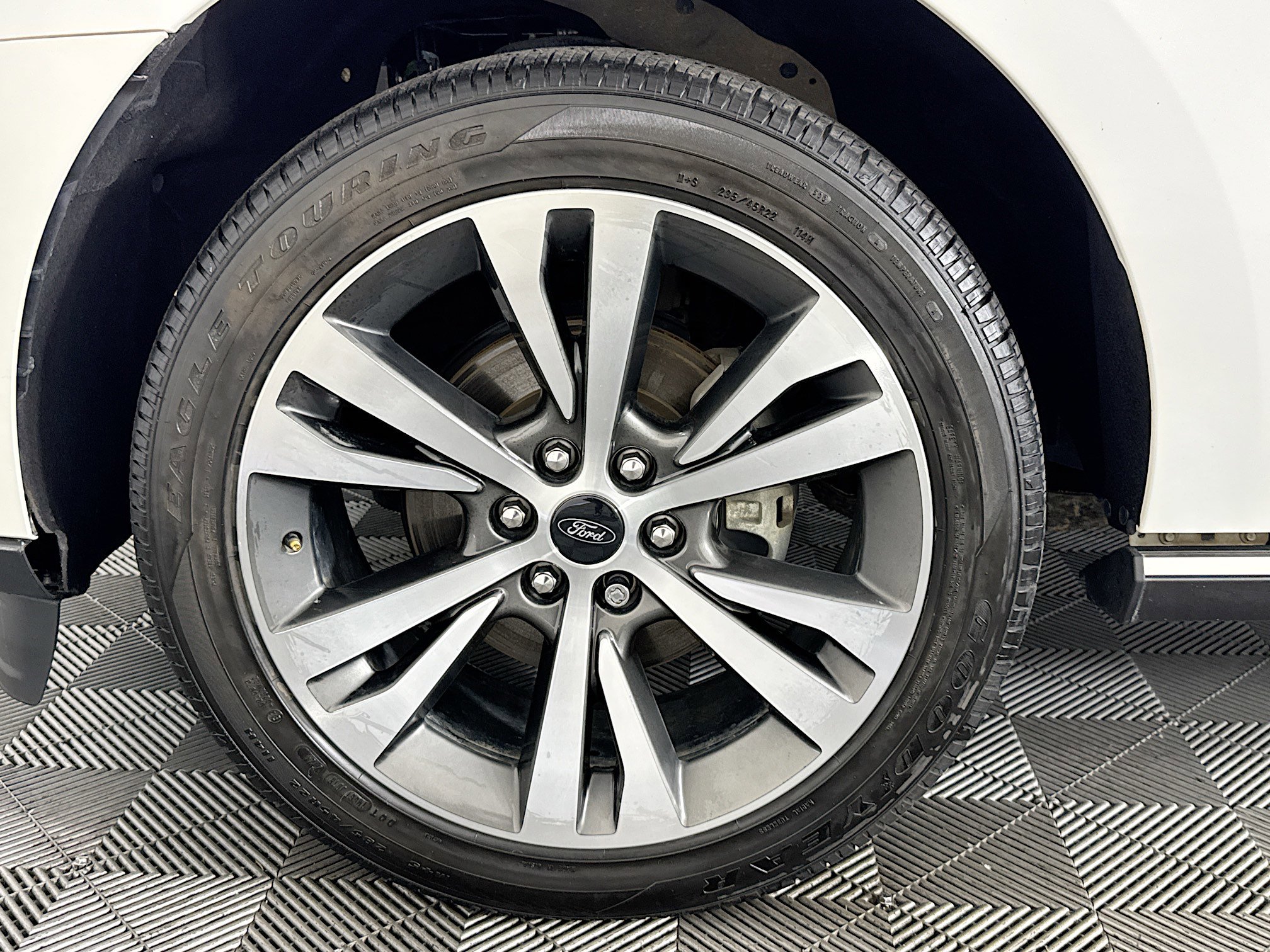 Used 2021 Ford Expedition Limited RWD image 37