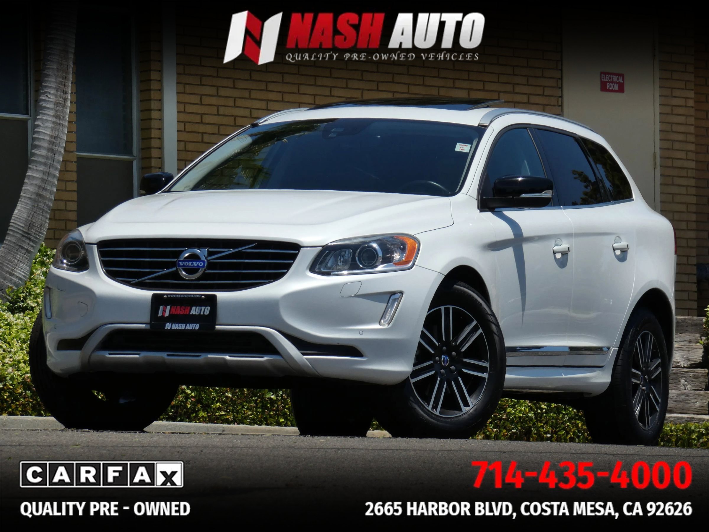 Used 2017 Volvo XC60 T5 Dynamic w/ Preferred Option Package FWD image 2