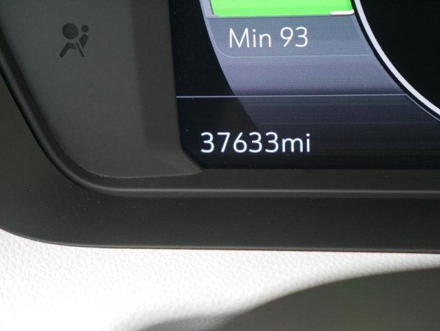 Used 2023 Chevrolet Bolt EUV Premier w/ Super Cruise Package FWD image 32