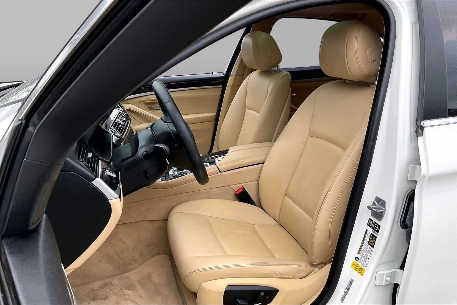 Used 2014 BMW 528i Sedan RWD image 8