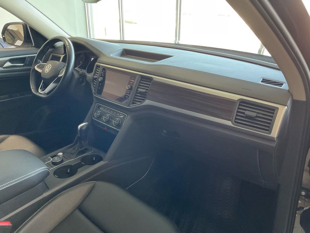 Used 2021 Volkswagen Atlas SE w/ Panoramic Sunroof Package image 18