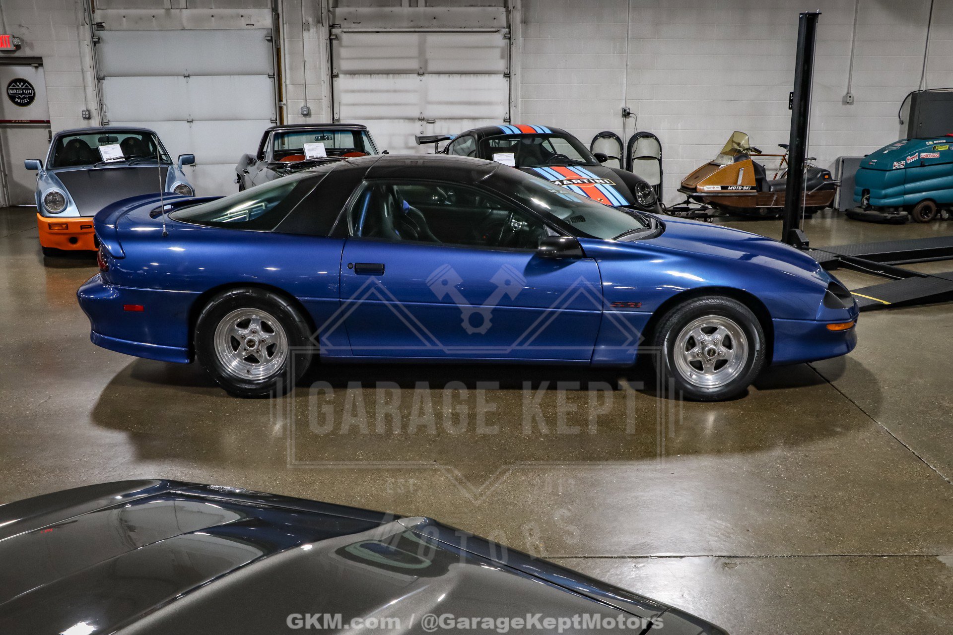 Used 1994 Chevrolet Camaro Z28 image 10