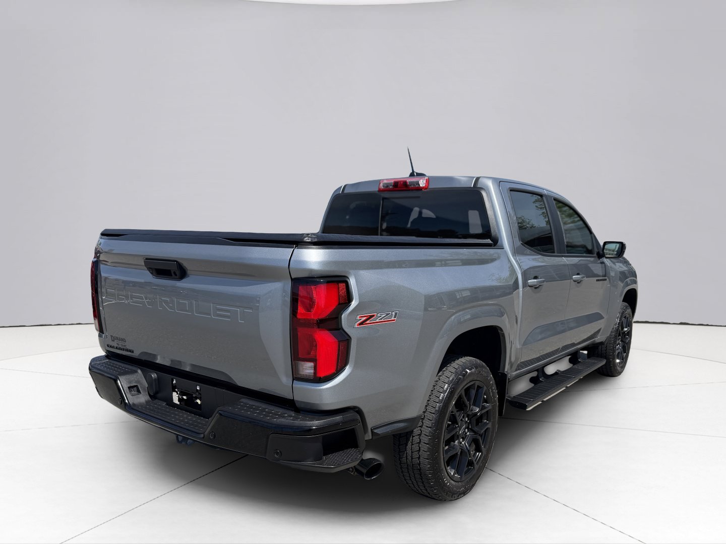Used 2024 Chevrolet Colorado Z71 w/ LPO, Dark Essentials Package AWD/4WD image 11