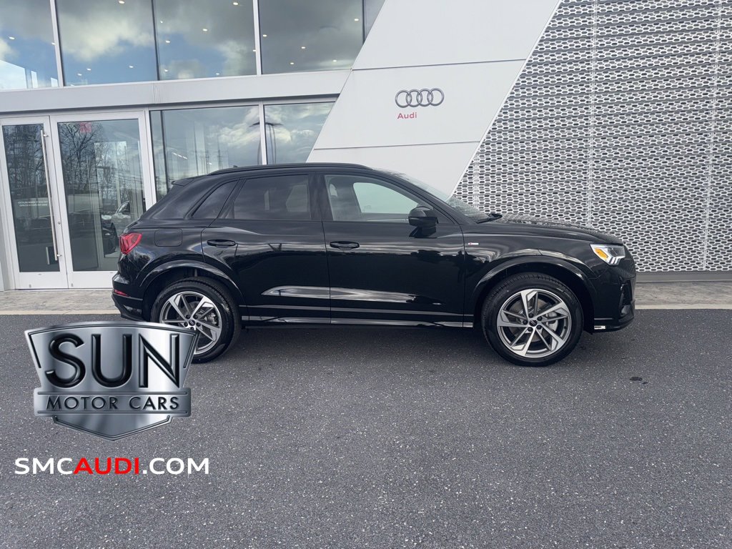 New 2025 Audi Q3 2.0T Premium image 2
