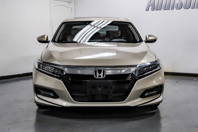 Used 2018 Honda Accord Touring image 8