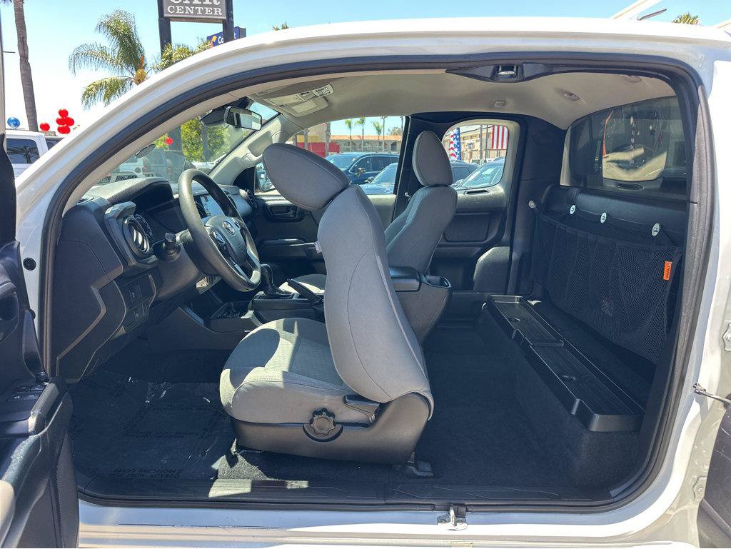 Used 2020 Toyota Tacoma SR RWD image 17
