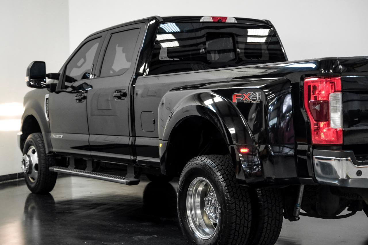 Used 2017 Ford F350 Lariat w/ Lariat Ultimate Package AWD/4WD image 11