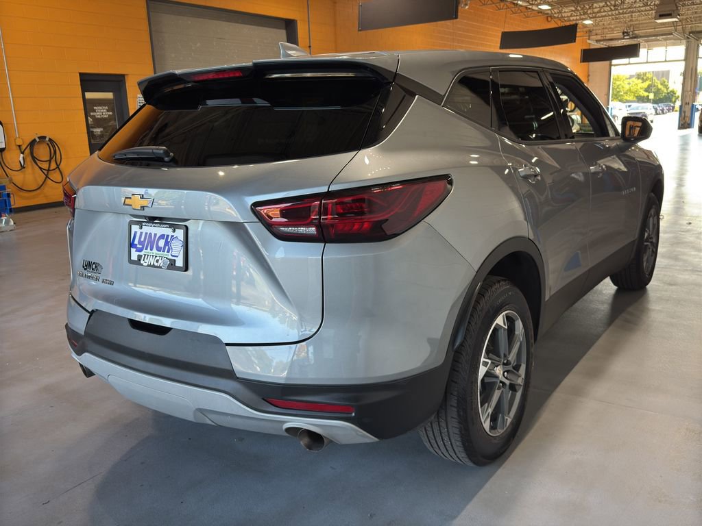 Used 2025 Chevrolet Blazer LT image 45