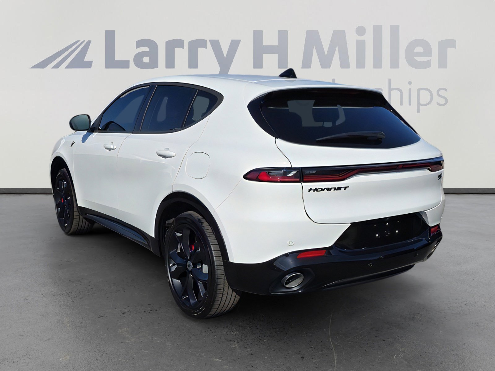 New 2025 Dodge Hornet R/T image 3