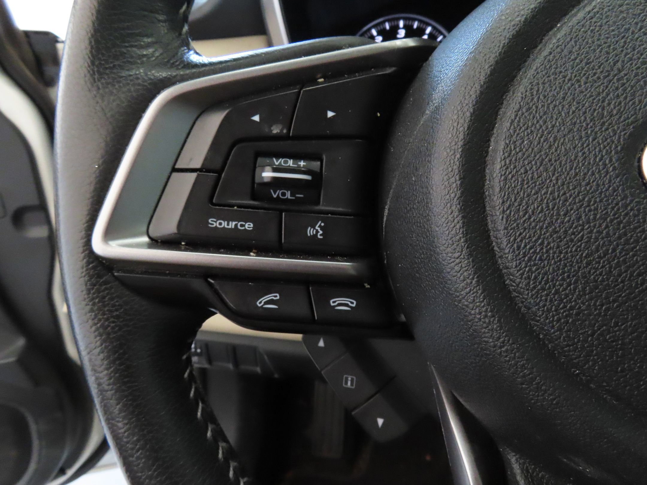 Certified 2022 Subaru Legacy Limited image 13