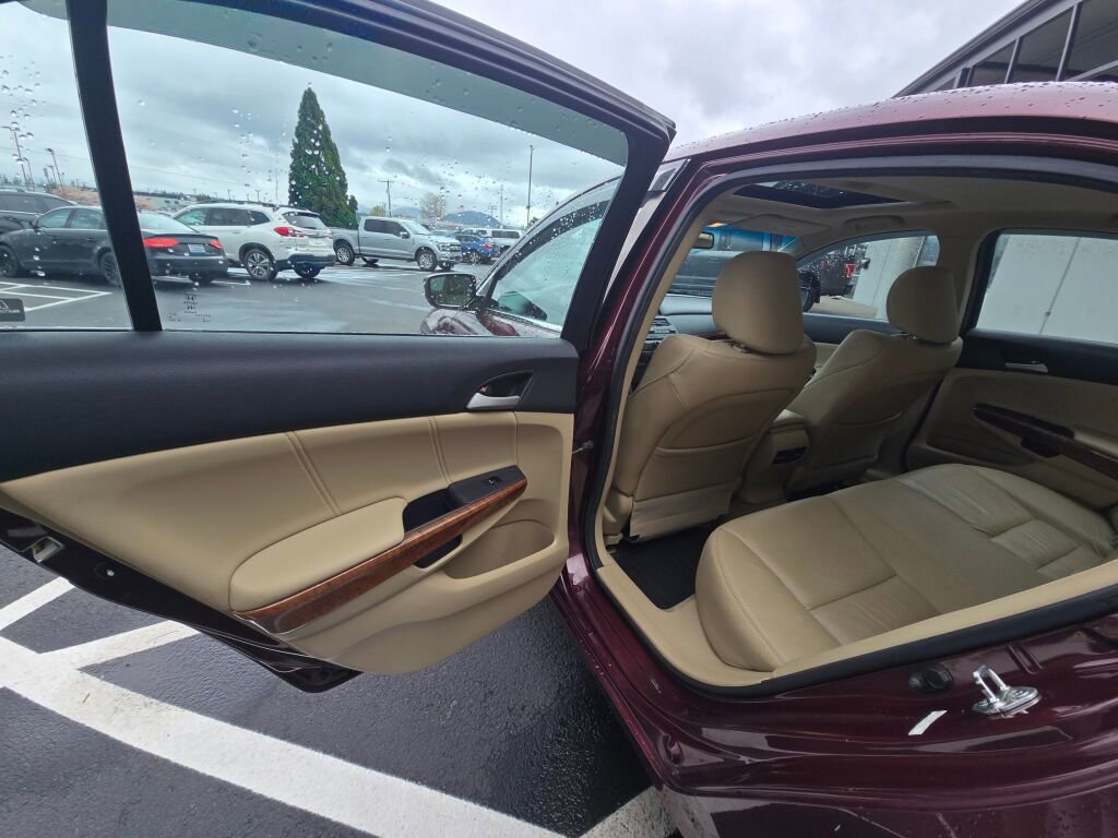 Used 2012 Honda Accord EX-L image 12