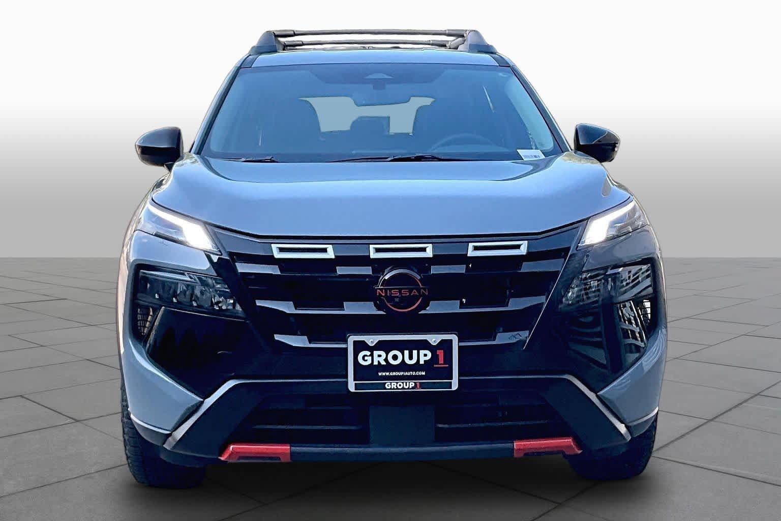 Certified 2026 Nissan Rogue SV AWD/4WD image 4