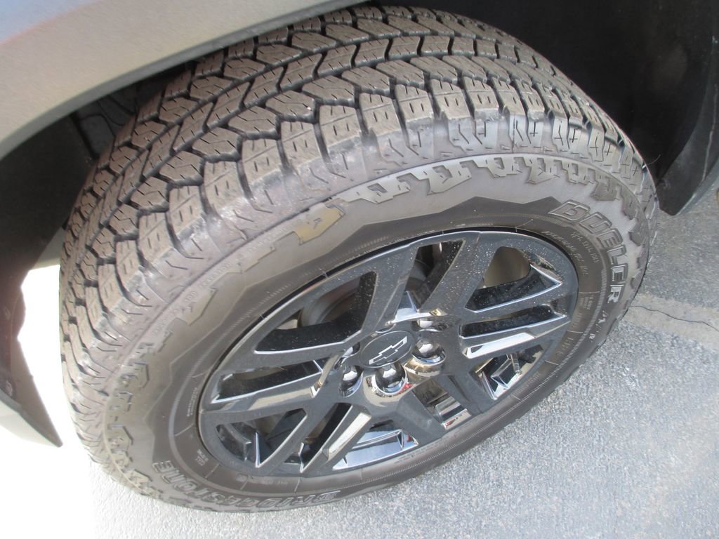 Used 2024 Chevrolet Colorado Trail Boss w/ Advanced Trailering Package image 14