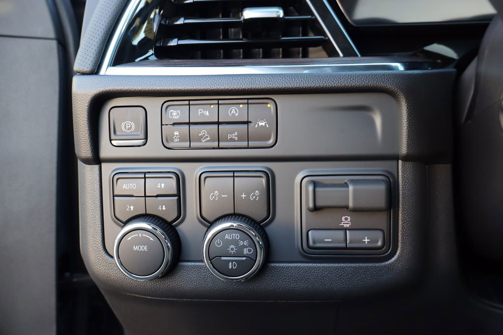 New 2026 Chevrolet Tahoe Premier w/ Sun And Tow Package image 14