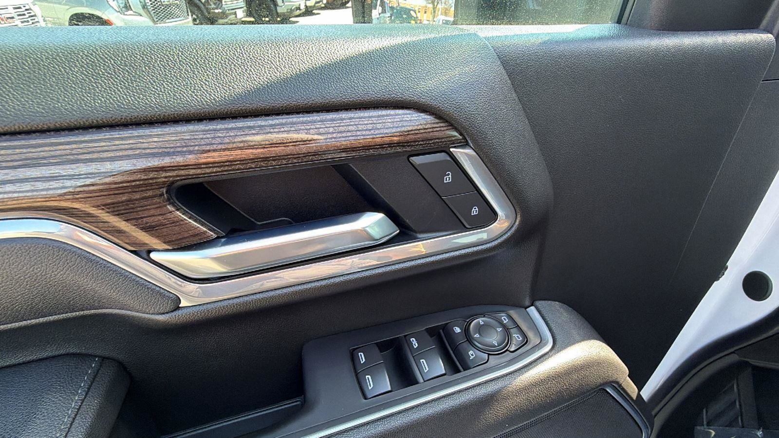 Used 2025 Chevrolet Silverado 2500 LT w/ All Star Edition image 15
