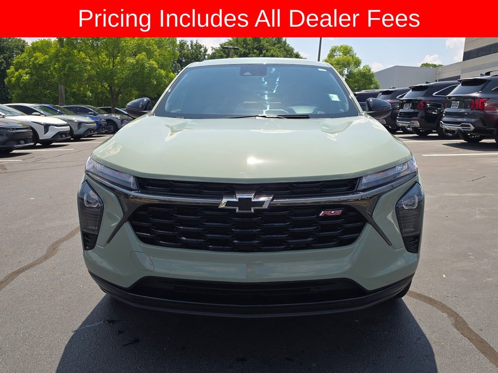 Used 2024 Chevrolet Trax RS w/ Driver Confidence Package FWD image 8