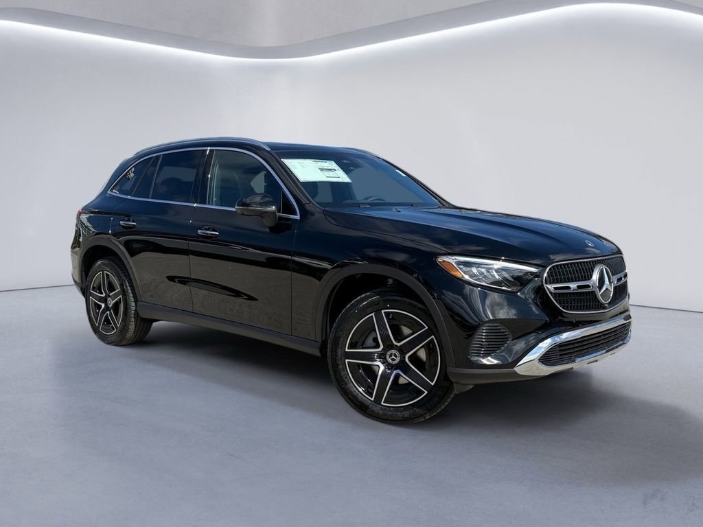 New 2026 Mercedes-Benz GLC 300 4MATIC image 2