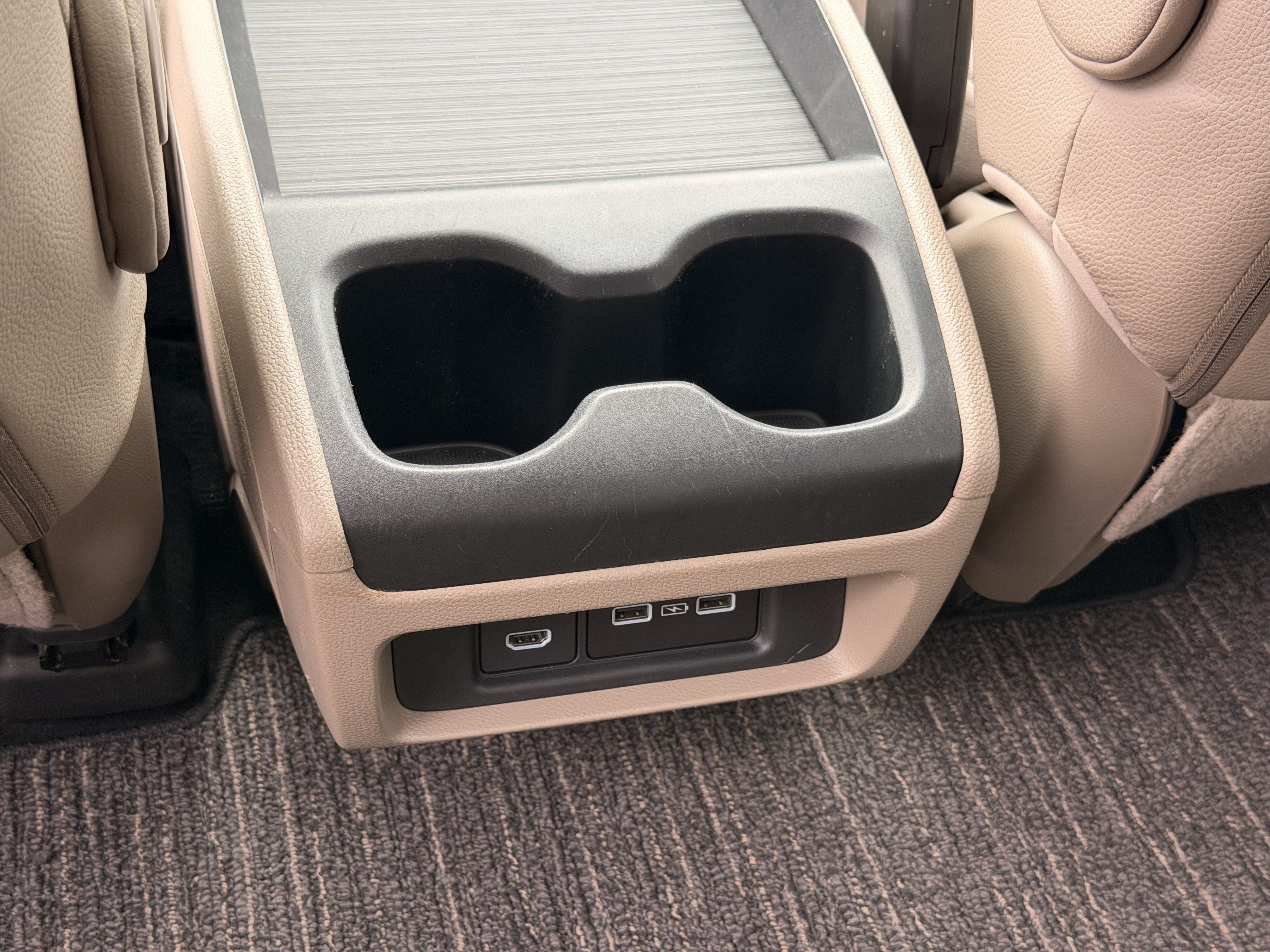 Certified 2024 Honda Odyssey Touring image 23