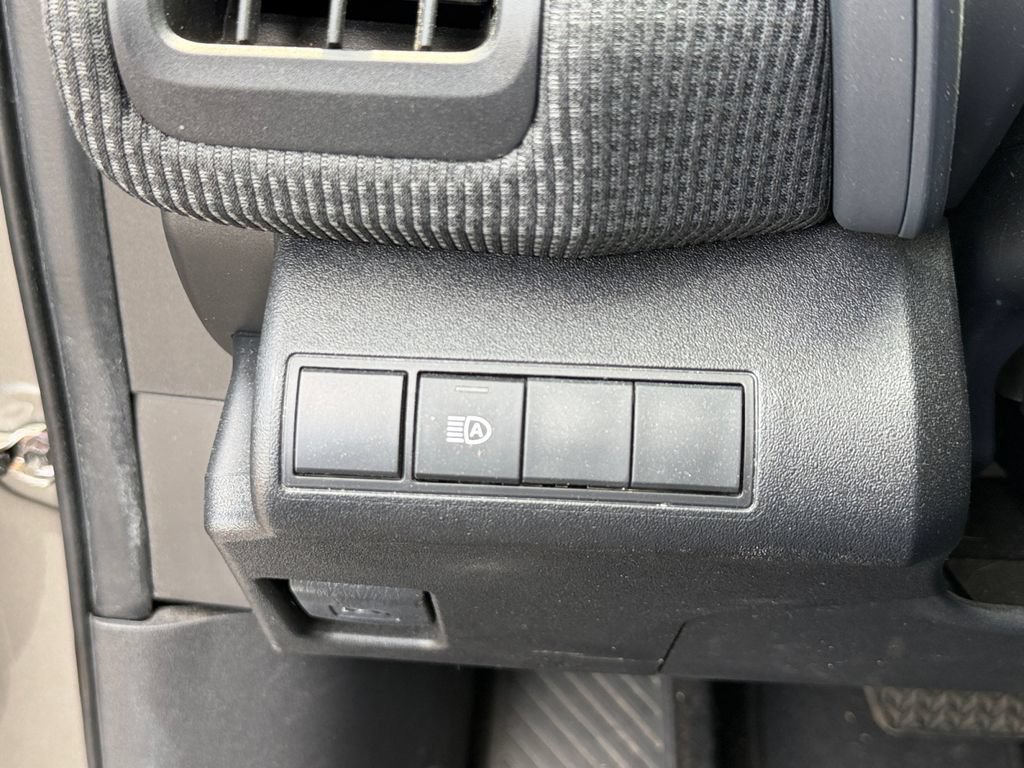 Used 2023 Subaru Solterra AWD image 29
