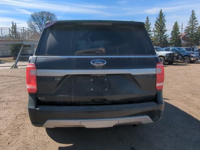 Used 2019 Ford Expedition XLT w/ Equipment Group 201A AWD/4WD image 9