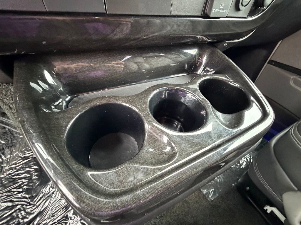 Used 2022 Chevrolet Express 2500 Extended w/ Enhanced Convenience Package image 15