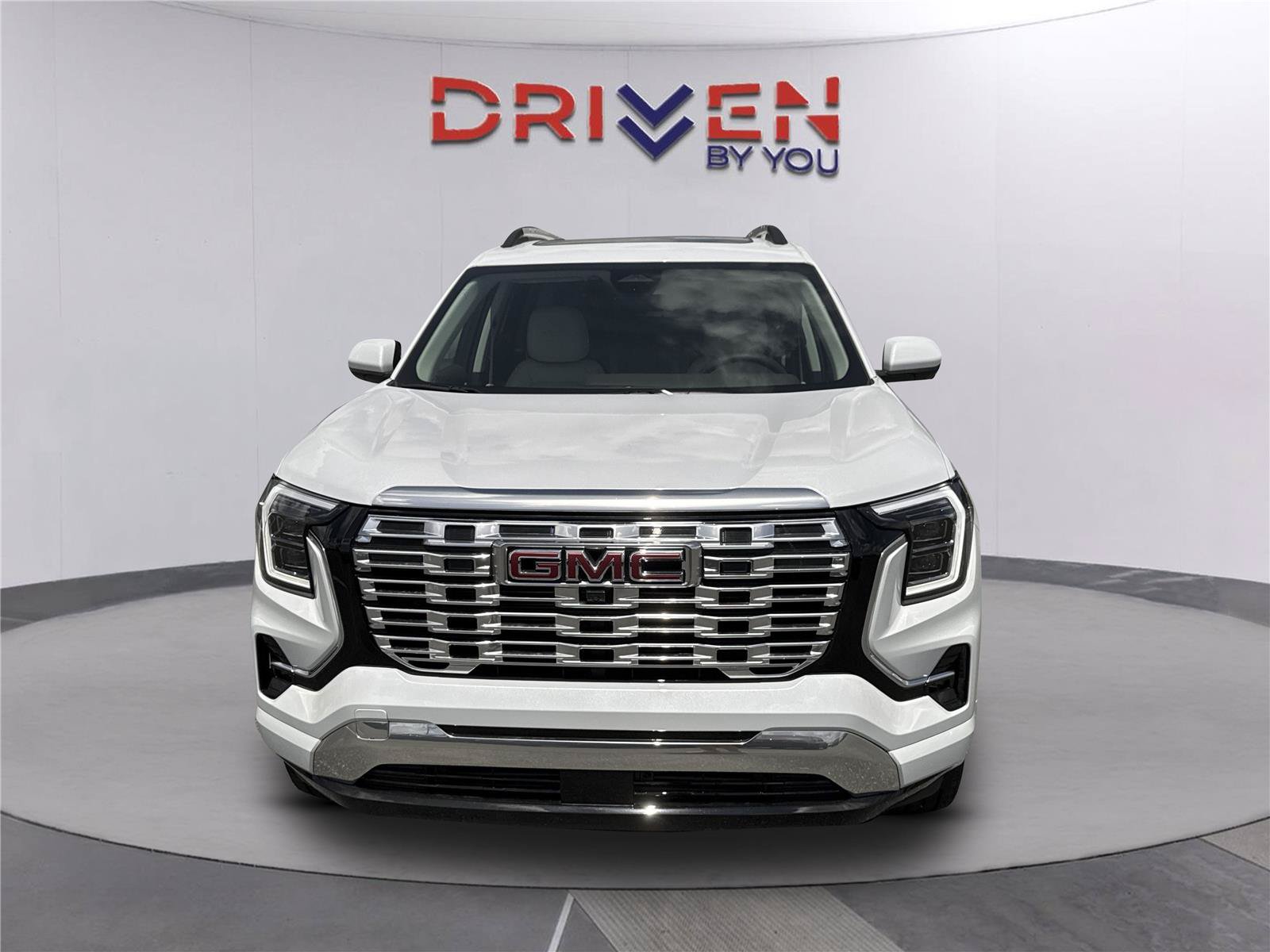 New 2026 GMC Terrain Denali w/ LPO, Floor Liner Package AWD/4WD image 9