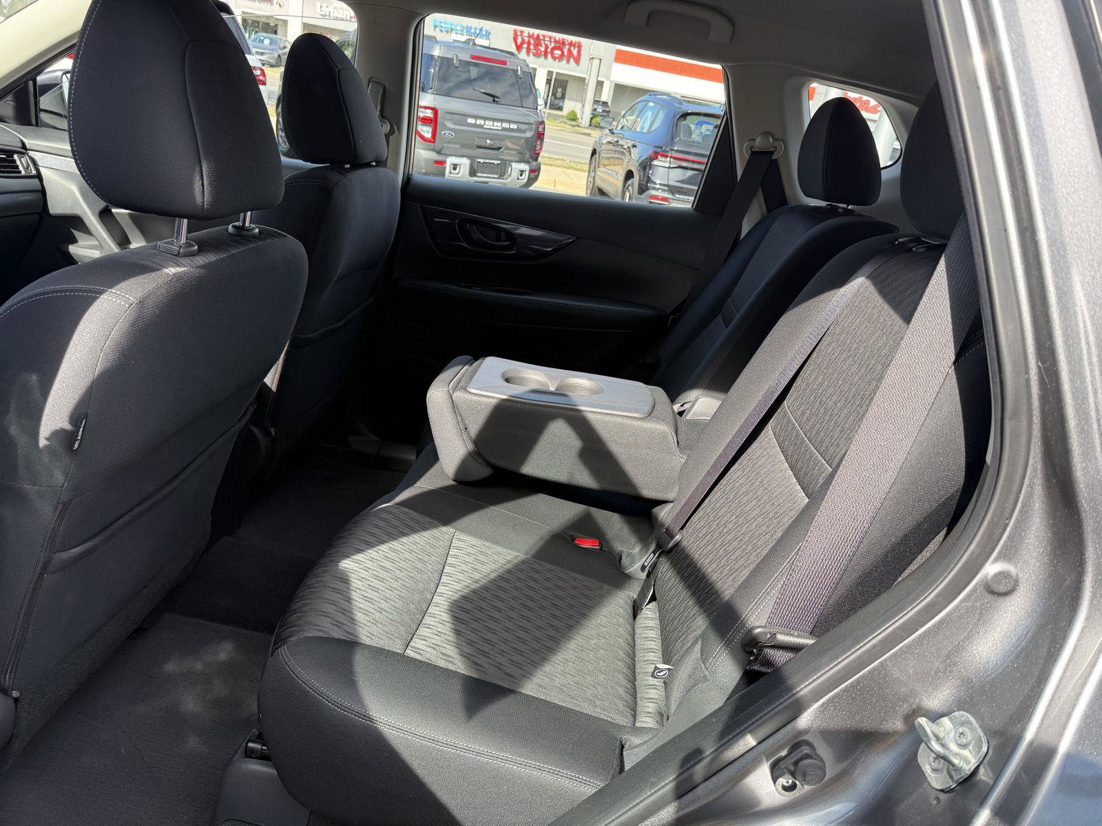 Used 2020 Nissan Rogue S AWD/4WD image 20