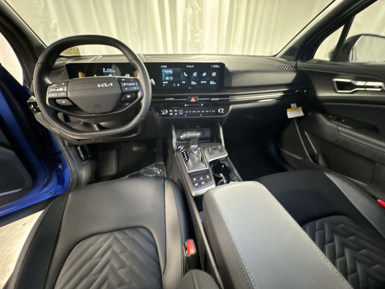 New 2026 Kia Sportage X-Line w/ X-Line Premium Package image 12