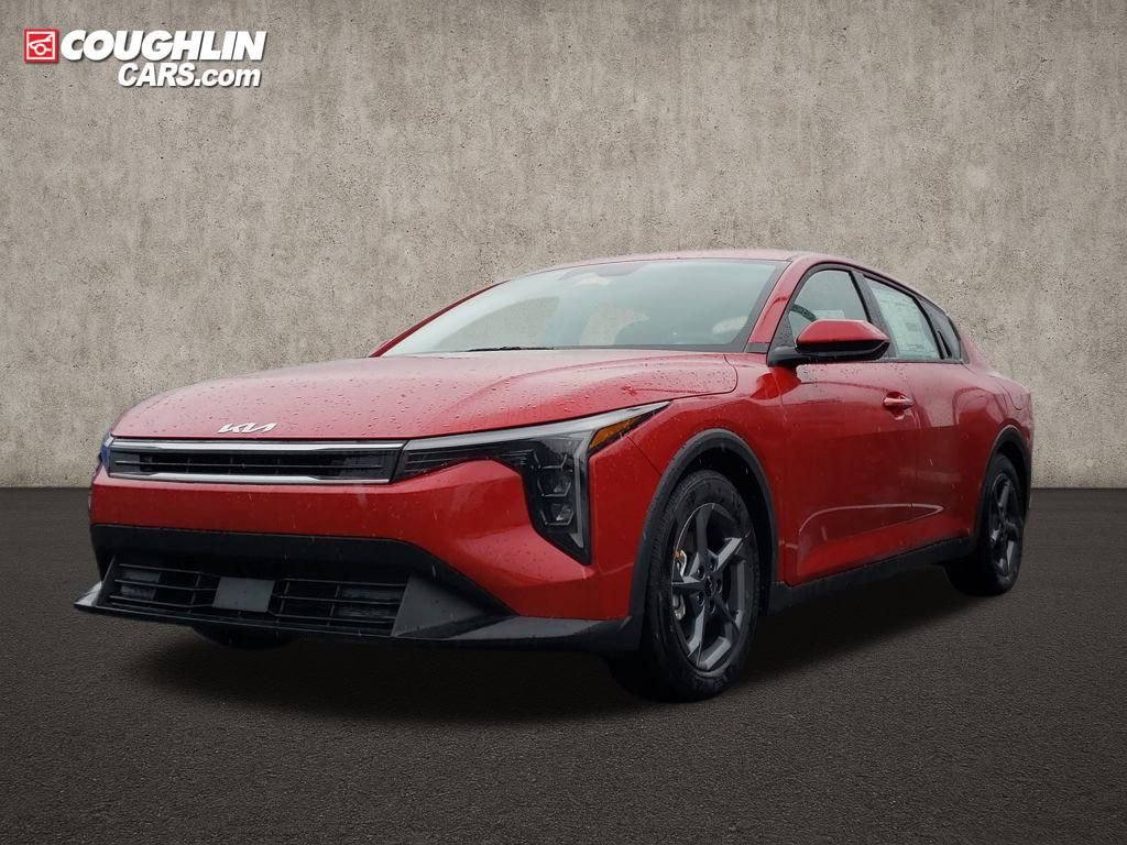 New 2025 Kia K4 LXS image 3
