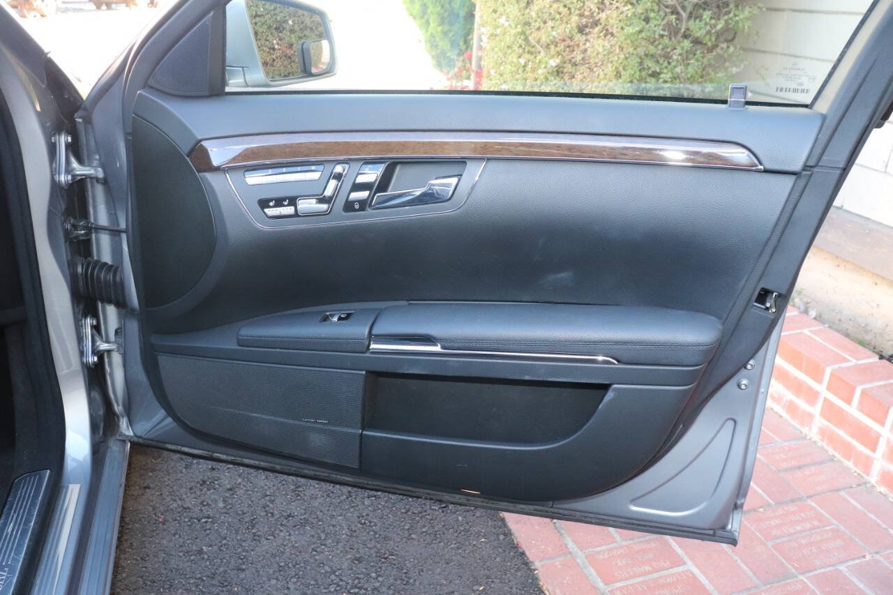 Used 2012 Mercedes-Benz S 350 BlueTEC 4MATIC image 37