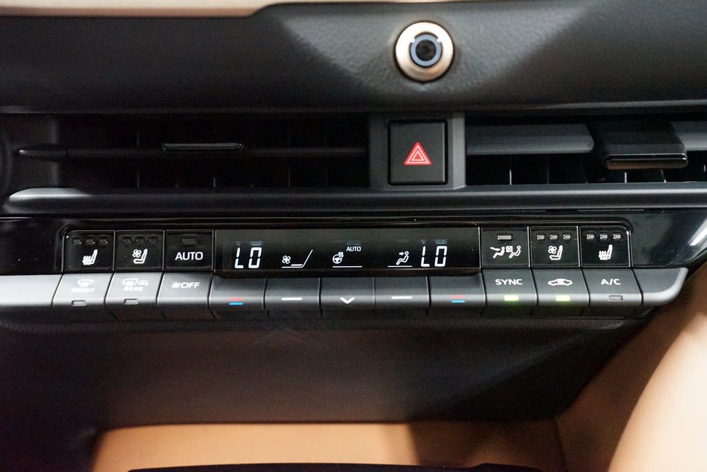 New 2026 Toyota Crown Signia AWD/4WD image 21