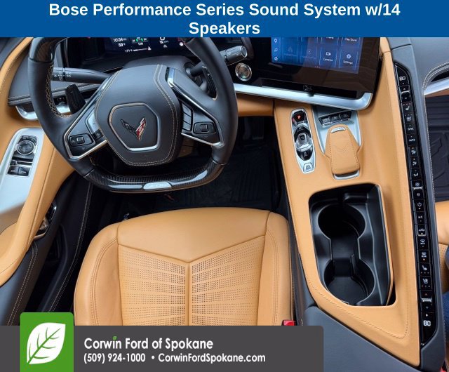 Used 2025 Chevrolet Corvette Z06 RWD image 3