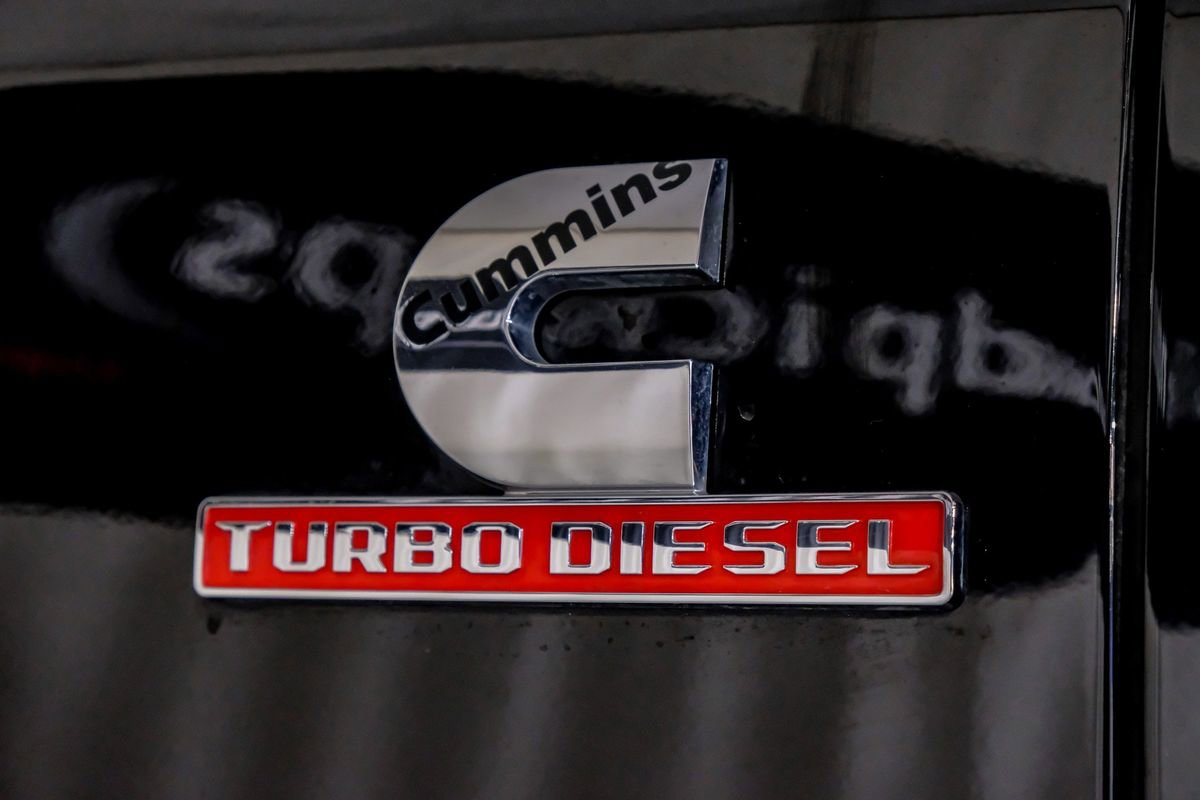 Used 2024 RAM 2500 Laramie w/ Safety Group AWD/4WD image 44