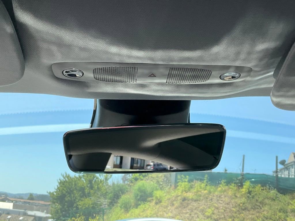 Used 2019 Tesla Model 3 Mid Range RWD image 33