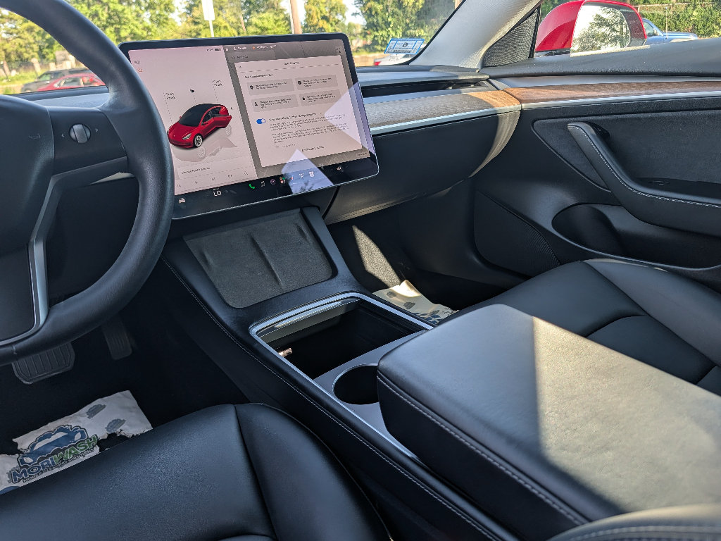 Used 2022 Tesla Model 3 Long Range AWD/4WD image 23