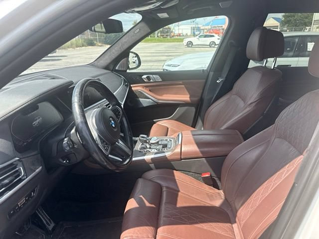 Used 2022 BMW X7 M50i AWD/4WD image 25