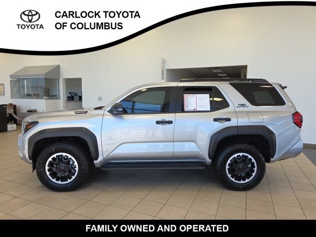 Used 2025 Toyota 4Runner TRD Off-Road AWD/4WD image 3