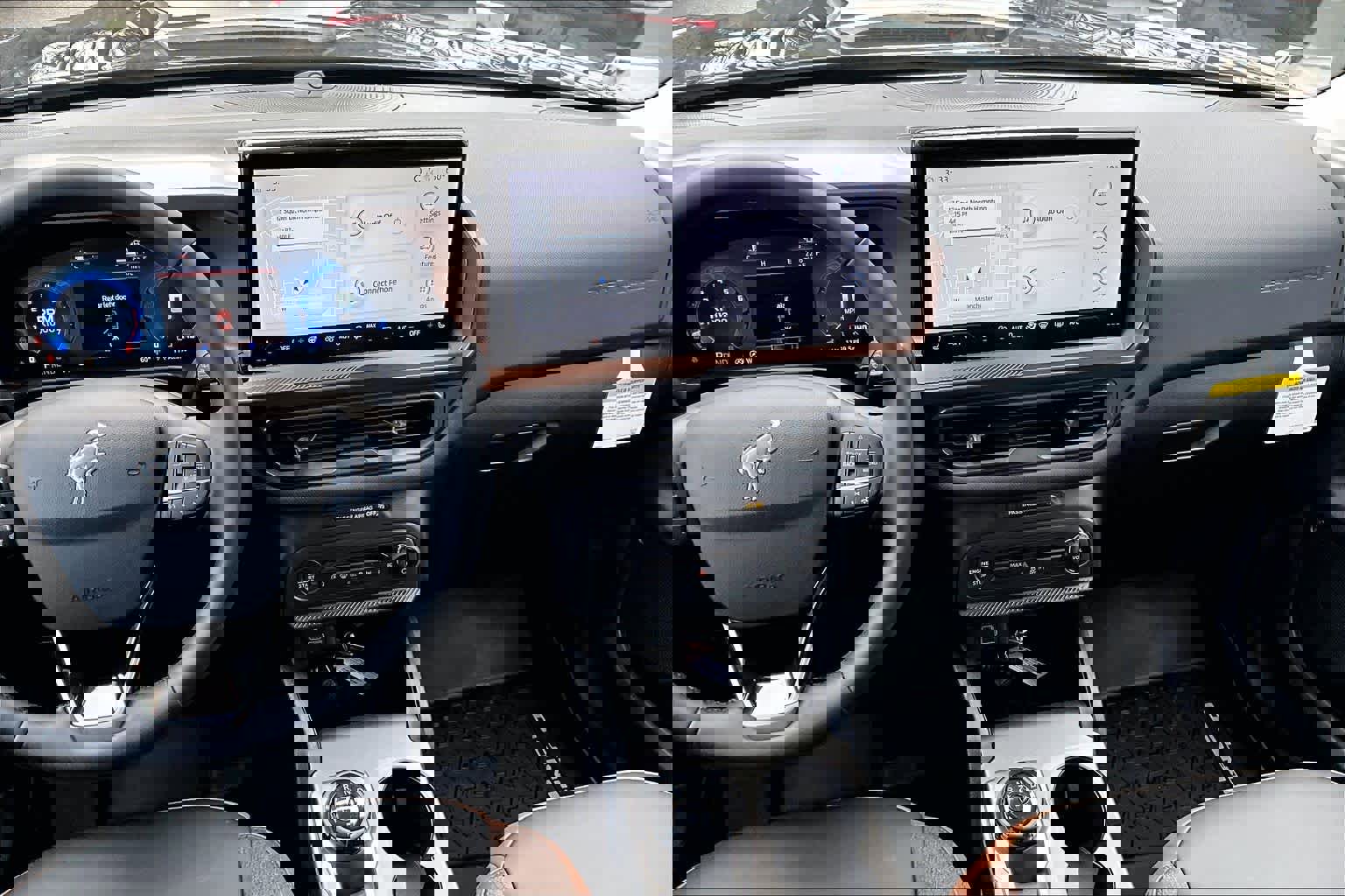 Used 2025 Ford Bronco Sport Outer Banks w/ Outer Banks Tech Package+ image 7