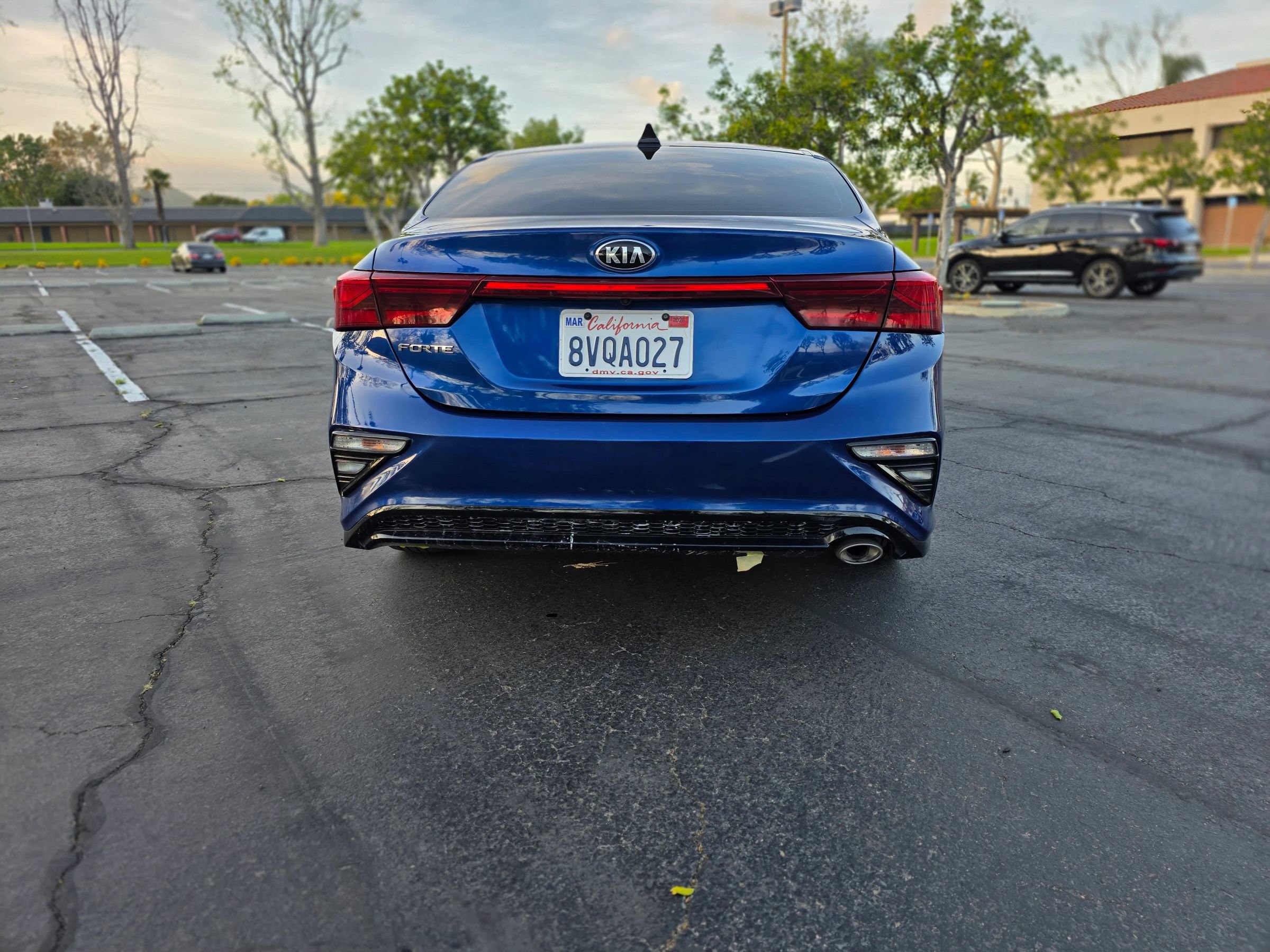 Used 2021 Kia Forte LXS FWD image 13